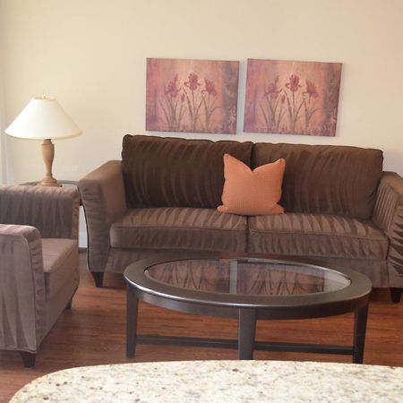Domain At Citycentre Apartment Houston Room photo